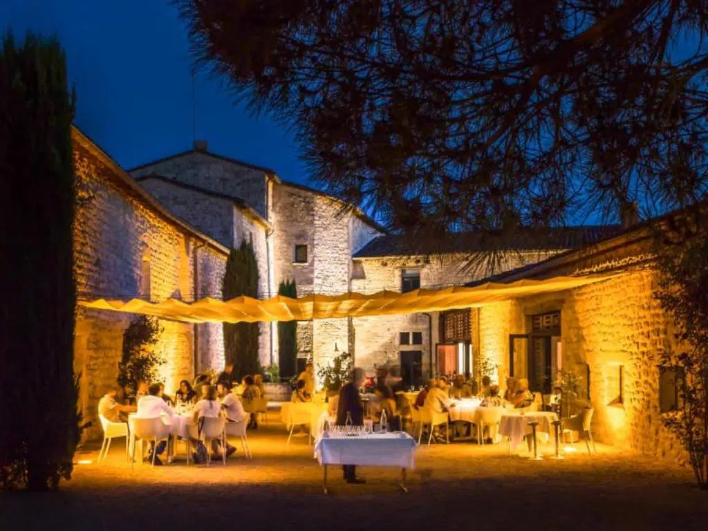 Dîner convivial au Château de Salettes à Cahuzac-sur-Vère dans le Tarn