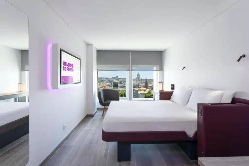 Yotel Porto